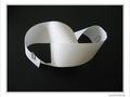 Une guirlande originale avec rubans de M�bius  -- 19/02/07